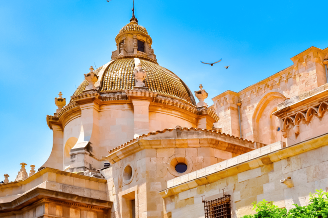 Tarragona: First Discovery Walk and Reading Walking Tour - Requirements and Restrictions
