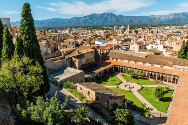 Tarragona: First Discovery Walk and Reading Walking Tour - Frequently Asked Questions