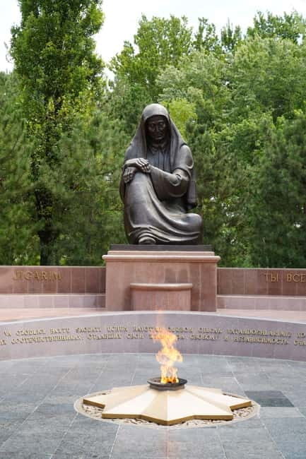 Tashkent: Culture, History and Photography Guided Tour - Panoramic Views and Historical Landmarks