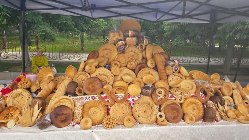 Tashkent: Hidden Gems Walking Tour with Local Snacks - Good To Know