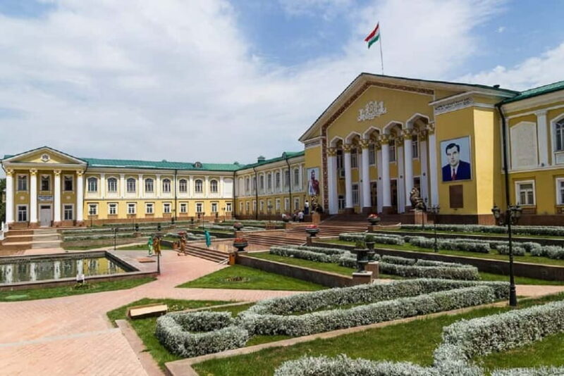 Tashkent-Khujand-Fergana Valley-Tashkent 2 days/1 night Tour - The Itinerary in Depth: What You Can Expect