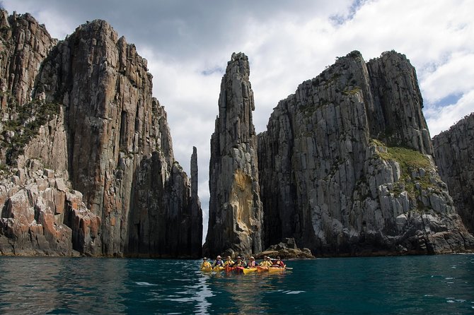Tasman Peninsula Full Day Kayaking Tour - The Sum Up