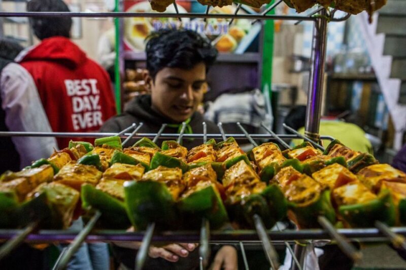 Taste Delhi: Street Food, Rickshaw & Market Walk - Exploring Delhi’s Flavors: A Detailed Review of the Street Food, Rickshaw & Market Walk Tour