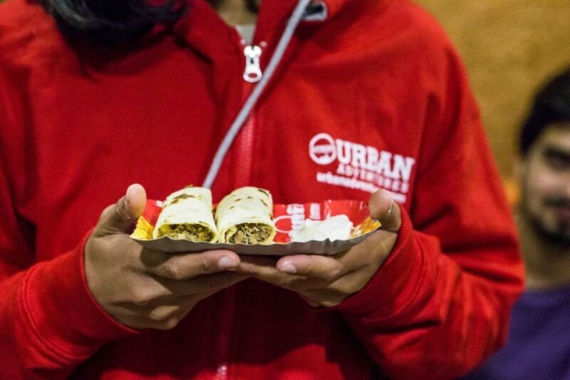 Taste Delhi: Street Food, Rickshaw & Market Walk - Transportation & Group Dynamics