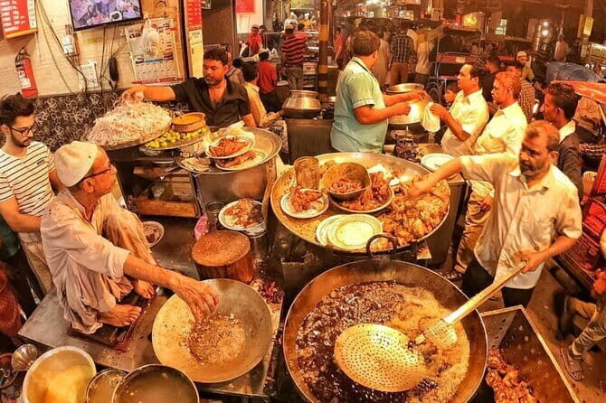 Taste Famous & Best Street Food of Old Delhi (Jama Masjid) - Good To Know