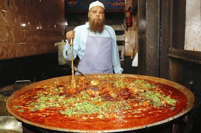 Taste Famous & Best Street Food of Old Delhi (Jama Masjid) - What This Tour Offers — Breaking Down the Itinerary