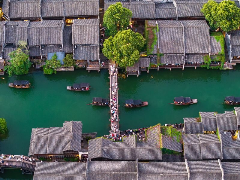Taste Jiangnan: Hangzhou + Wuzhen 2-Day Tour - What to know before you book