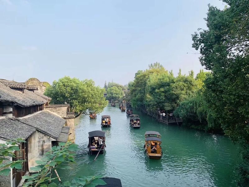 Taste Jiangnan: Hangzhou + Wuzhen 2-Day Tour - Songcheng: lively show or a stop you can skip