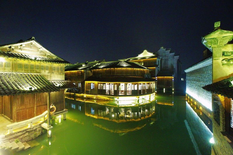 Taste Jiangnan: Hangzhou + Wuzhen 2-Day Tour - Who should book this Jiangnan trip?