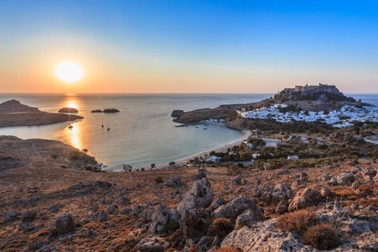 Taste Lindos Evening Small Group Tour With Dinner - Duration and Languages Spoken