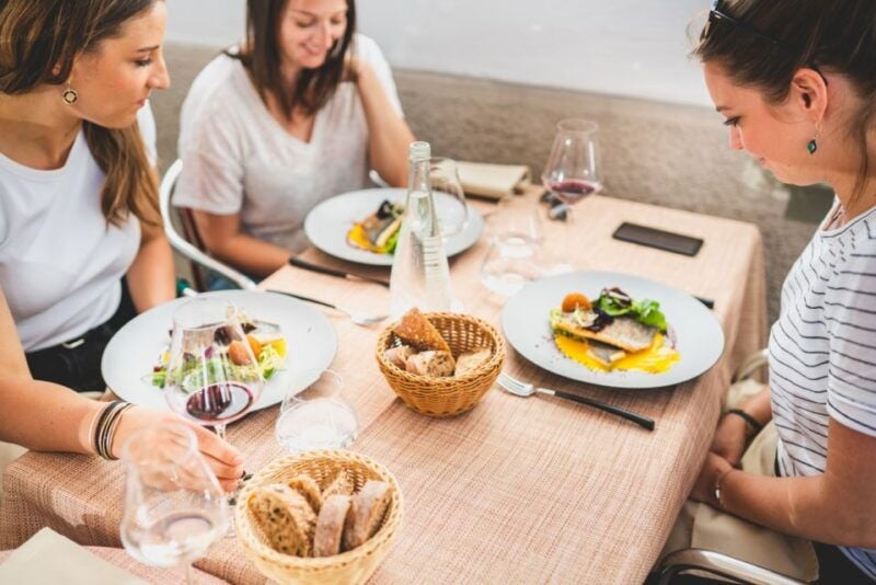 Taste My Fribourg Self-Guided Food Tour - Savor Gourmet Dishes and Regional Wines at Brasserie De Lépée