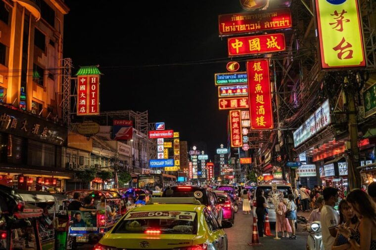 Taste of Bangkok: A 3-Hour Chinatown Food Feast - Taking in Street Food Culture