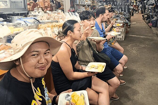 Taste of Chiang Mai: Michelin Guide Street Food Small Group 2Hr - The Tasting Experience