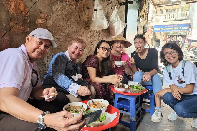 Taste of Hanoi - Walking Street Food Tour - Sample Local Dishes to Try