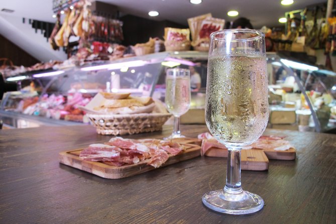 Taste of Malaga Tour : Tapas, History and Local Customs - The Sum Up