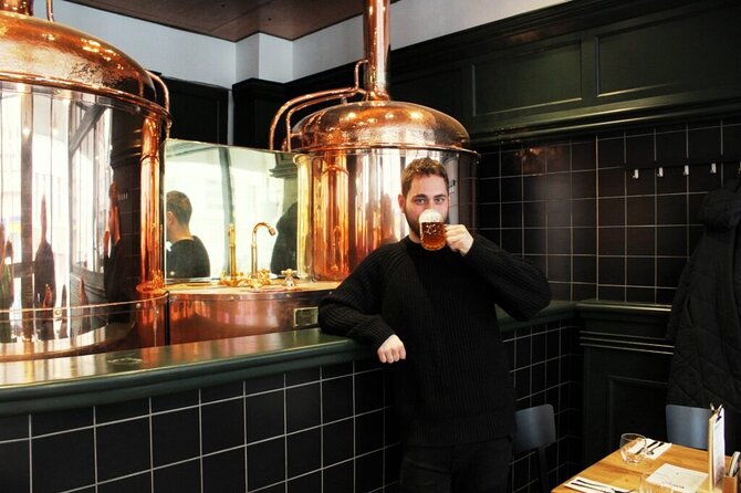 Taste of Prague: 10 Beers and Traditional Czech Dinner - Traditional Czech Dinner Experience