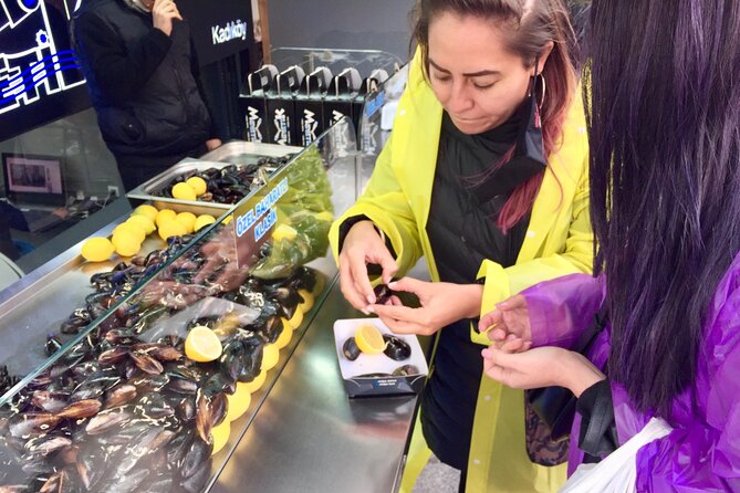 Taste of Turkey on Two Continents: From European Istanbul to Asian Kadikoy - Savoring the Sweet Endings: Baklava and Beyond