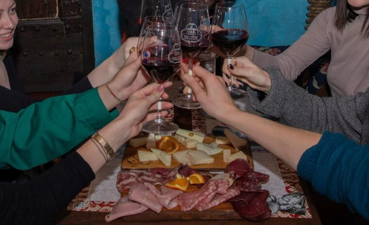 Taste of Tuscany: Food & Wine Tour With Florentine Cuisine - Local Chianti Wines and Non-Alcoholic Options