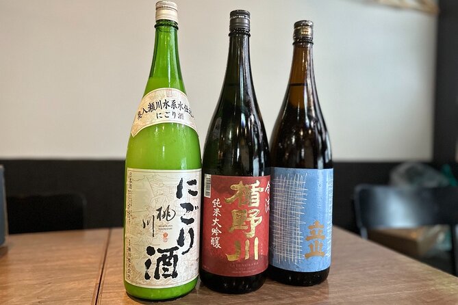 Taste&Learn Main Types of Authentic Sake With an Sake Expert! - Sake Tasting Experience