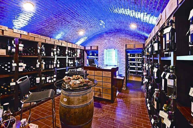 Tasting 10 + 1 CYPRUS WINES Including Transfers Only From Larnaca - Expert Explanation of Wine Selection