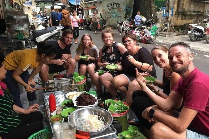 Tasting 8 Different Hanoi Street Foods at Noon Time - Common Questions