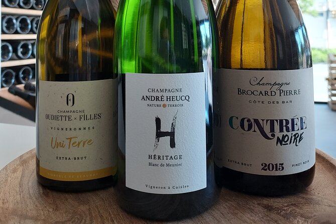 Tasting and Discovery of the 3 Champagne Grape Varieties - Champagne Blends: The Art of Mastering the Varieties
