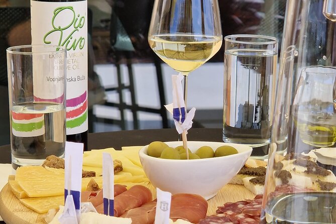 Tasting of Award-Winning Olive Oils - Directions to Olive Grove