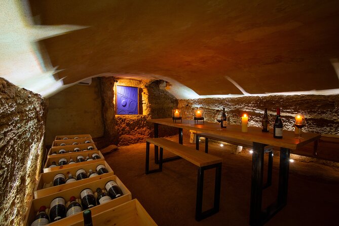 Tasting of Châteauneuf Du Pape Wines Around Art - Alcoholic Beverages