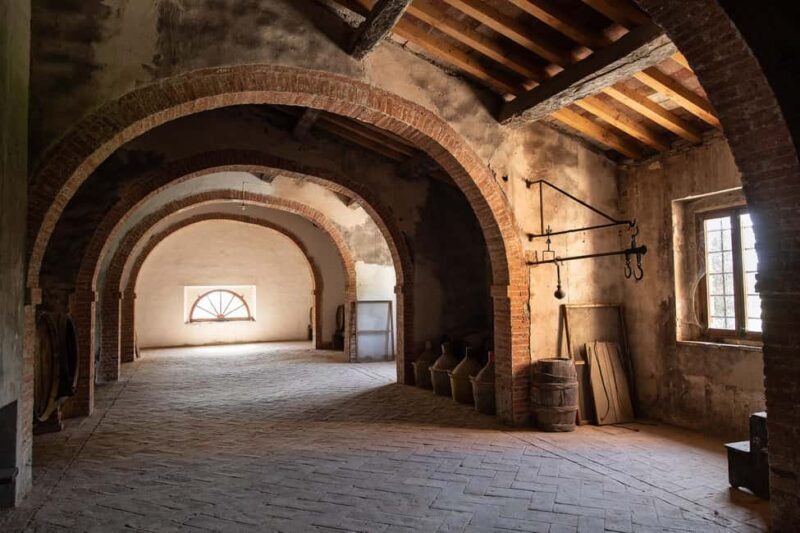 Tastings in the villa - THE SECRETS OF THE TORRIOLO ESTATE - A Closer Look at the Experience