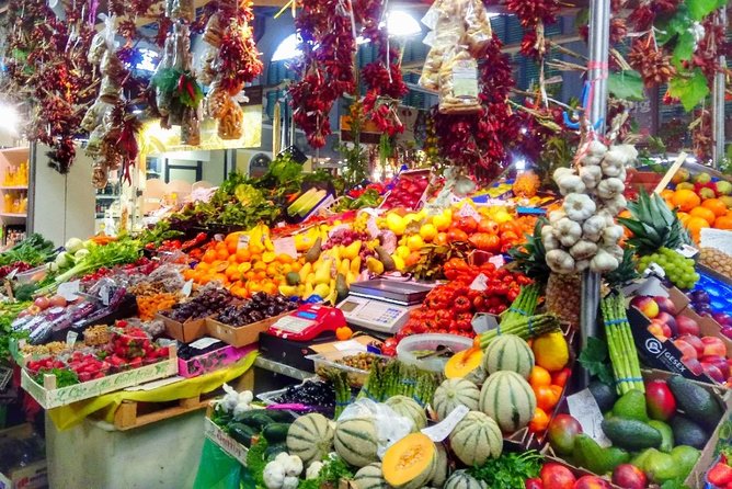 Tasty Florence Food Tour & Sightseeing Around San Lorenzo Farmers Market & Duomo - Market Tastings