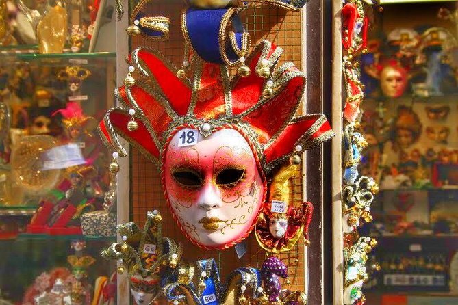 Tasty Street Food Tour of Venice City Center With Cicchetti & Local Specialties - Local Market With a Long History