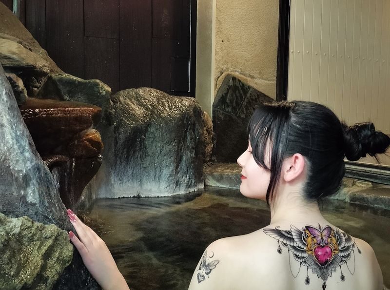Tattoo-friendly Open-air Onsen (Hot Spring) in Tokyo - What makes this bathhouse experience different