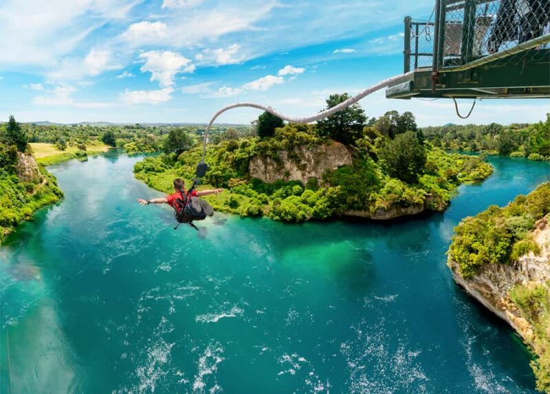 Taup: Bungy Jump and Swing Combo - The Location and Setting: A Scenic Marvel