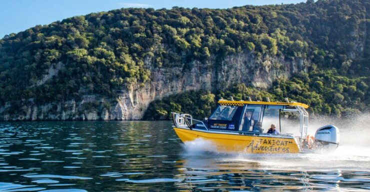 Taupo: Lake Taupo Western Bays Catamaran Tour With Bush Walk - Tour Duration and Itinerary