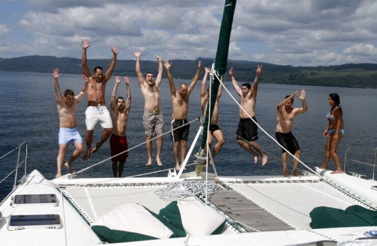 Taupo: Māori Rock Carvings Lake Taupo Sailing Tour - Activity Details