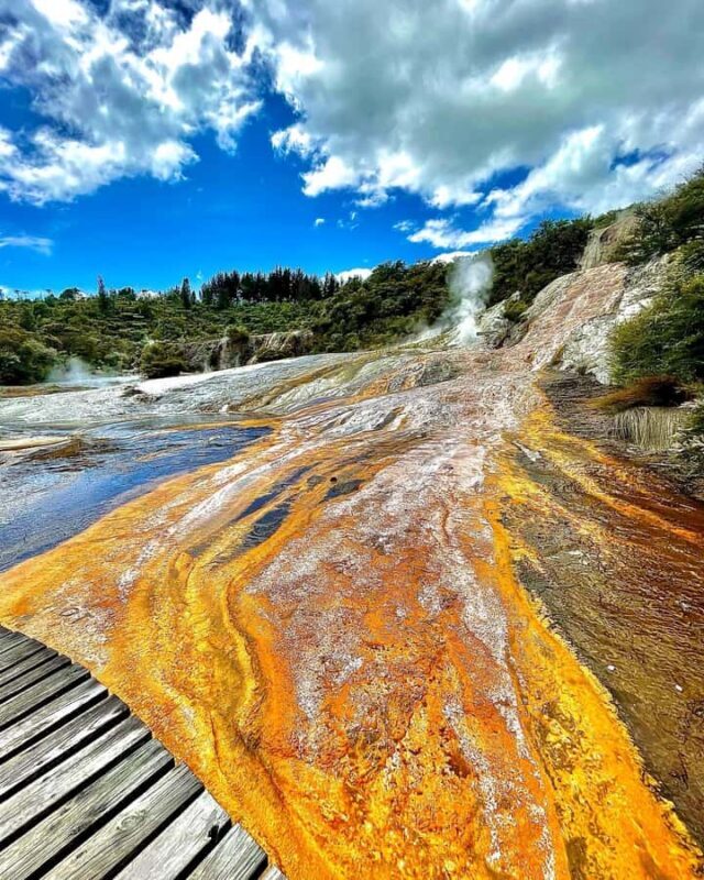 Taupo: Orakei Korako Geothermal Park and Cave Entry Ticket - The Ruatapu Cave: An Elevated Highlight