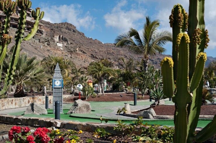 Taurito: Lago Taurito Water Park Entrance Ticket - Park Experience