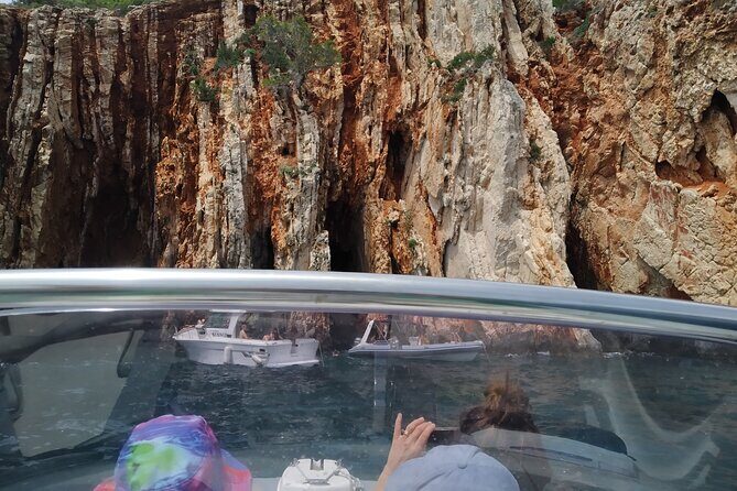 Taxi Boat Dorado Korcula Hop on-Hop off - FAQs