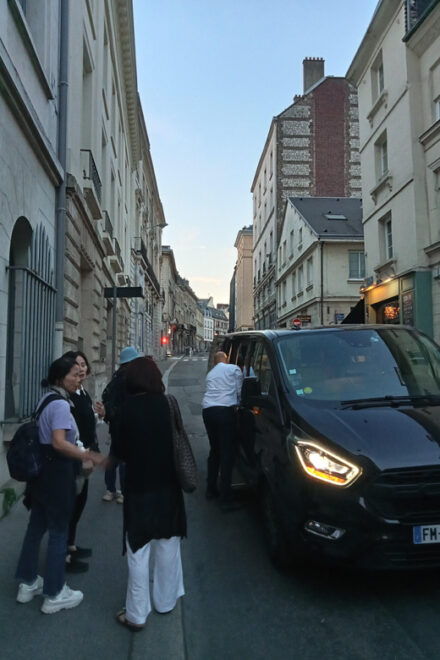Taxi Caen - Omaha Beach Normandy - Pricing Structure and Booking