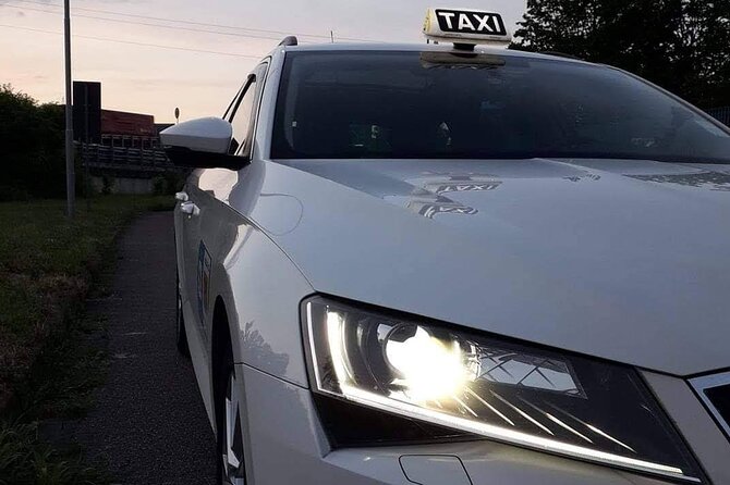 Taxi Service - Types of Vehicles Available
