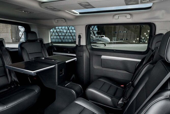 Tbilisi Airport Transfers: Tbilisi City to Tbilisi Airport TBS in Standard Van - Location