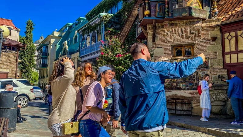 Tbilisi: City Highlights Guided Walking Tour - Good To Know
