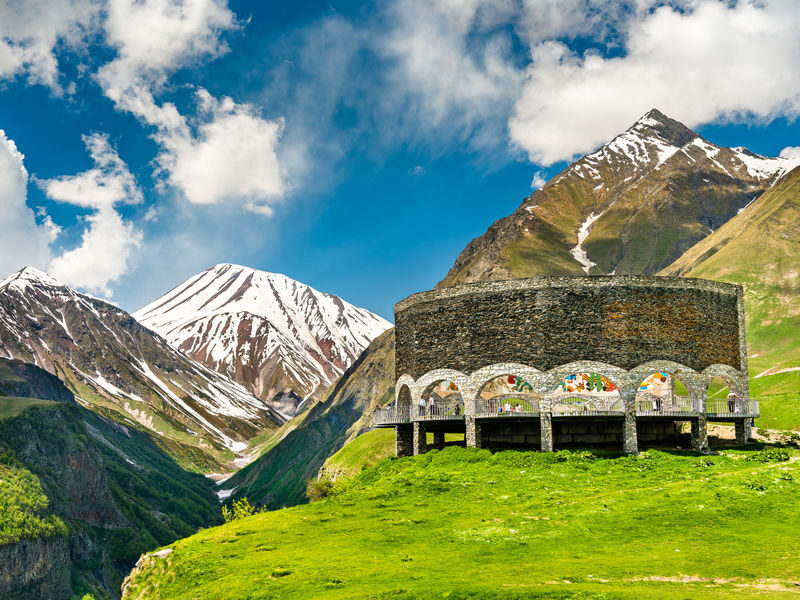 Tbilisi Gergeti Trinity and Ananuri Fortress Guided Tour - Gudauri’s Friendship Monument and high mountain views