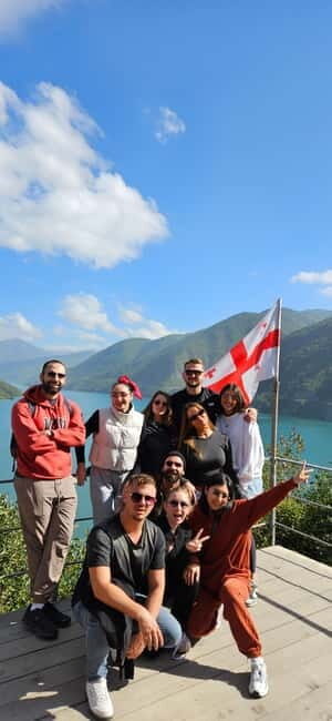 Tbilisi: Kazbegi Group Tour with Khinkali Cooking Class - Deep Dive into the Details