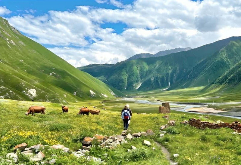 Tbilisi: Kazbegi Gudauri Ananuri and Truso Adventure by 4x4 - An Adventure Off the Beaten Path