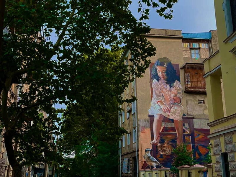 Tbilisi: New City Guided Tour with Mtatsminda Cable Car Ride - Insider Tips and Local Hotspots