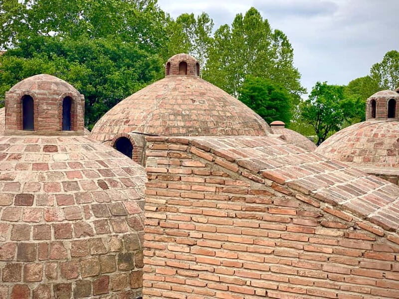 Tbilisi old town (Sololaki) 4 hours private walking tour - Frequently Asked Questions