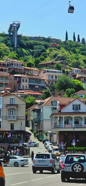 Tbilisi: Private Old Town & Sololaki Walking Tour with Lunch - An Authentic Day in Tbilisi: A Detailed Journey