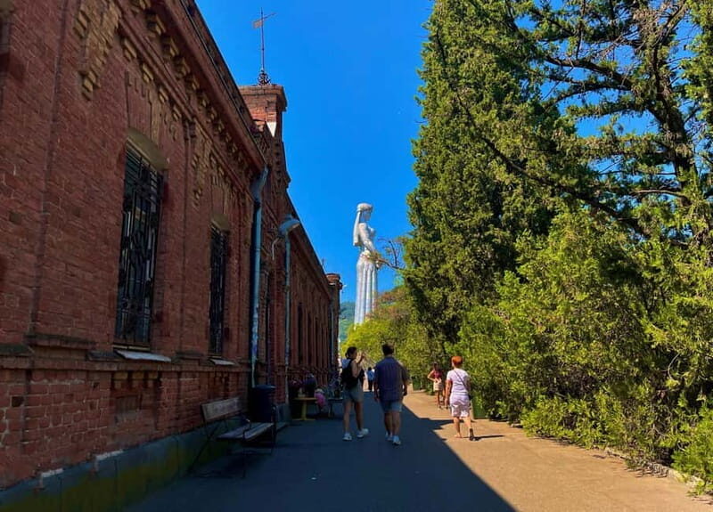 Tbilisi: Private Tour to Mother of Georgia & Narikala Castle - An In-Depth Look at the Tour Experience