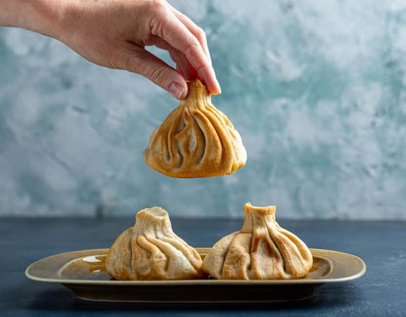 Tbilisi: Street Food & Sightseeing Tour with Local Markets - An In-Depth Look at the Tbilisi Food & Sightseeing Tour